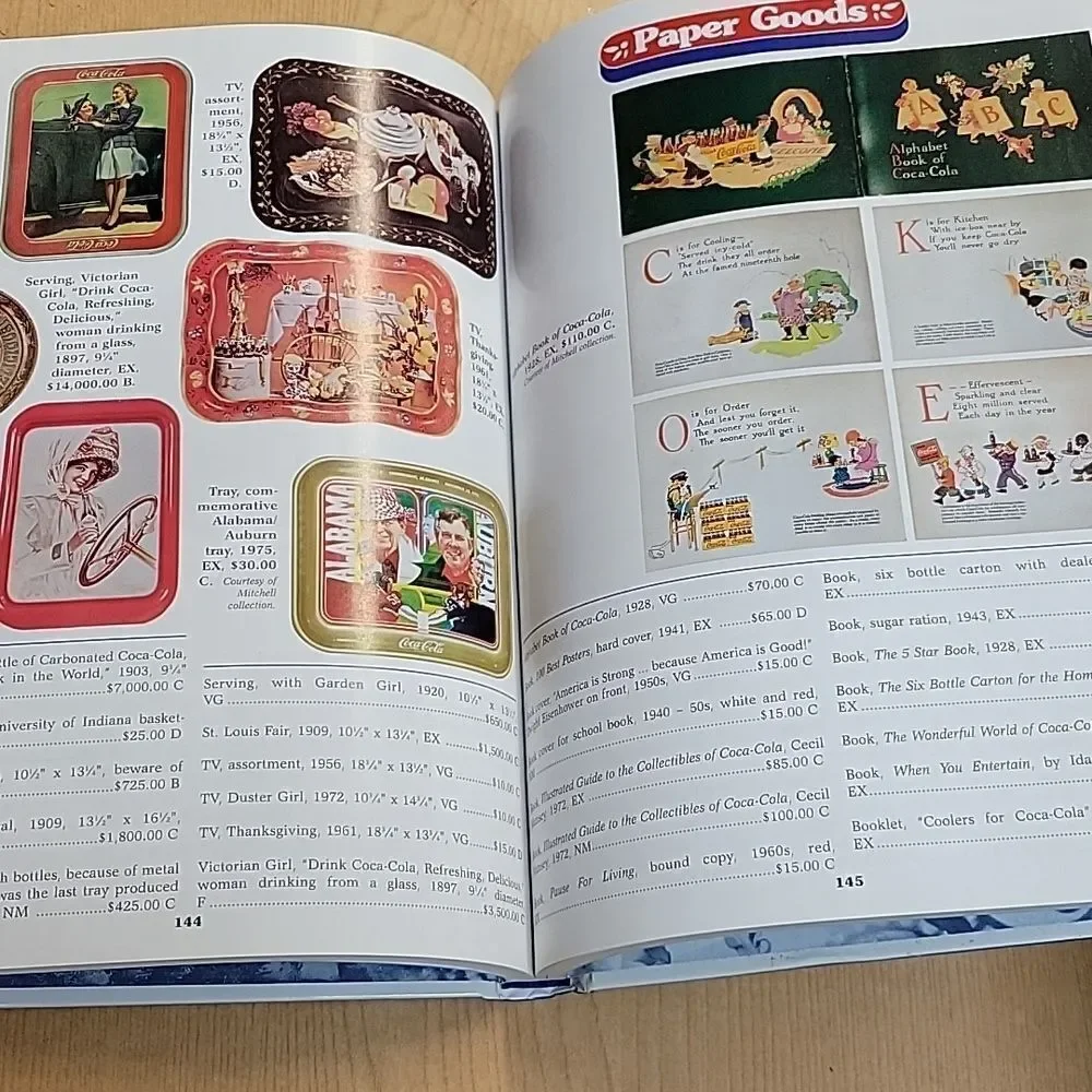 Coca Cola‎ Collector's Tin w/2 Decks of Coke Cards, Collectors Guide Book, Mug